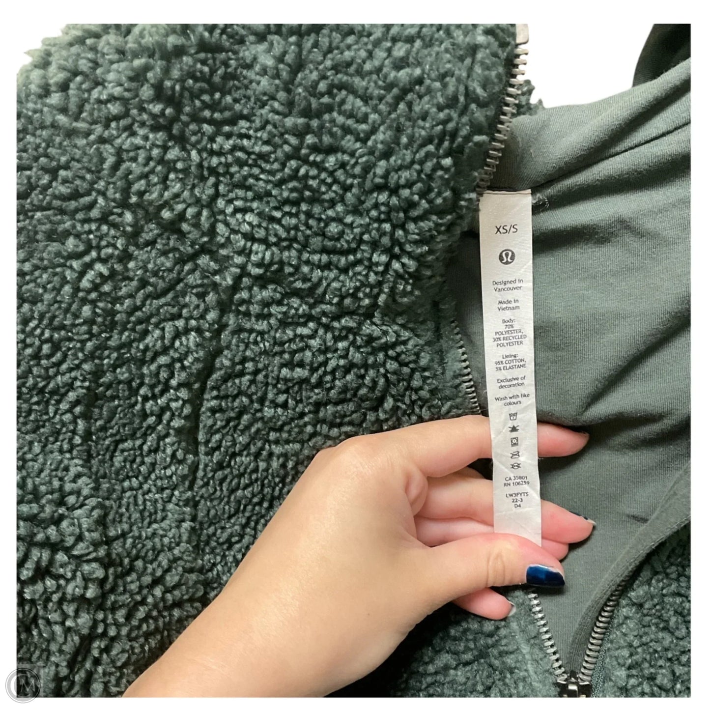 Athletic Jacket By Lululemon In Green, Size: Xs