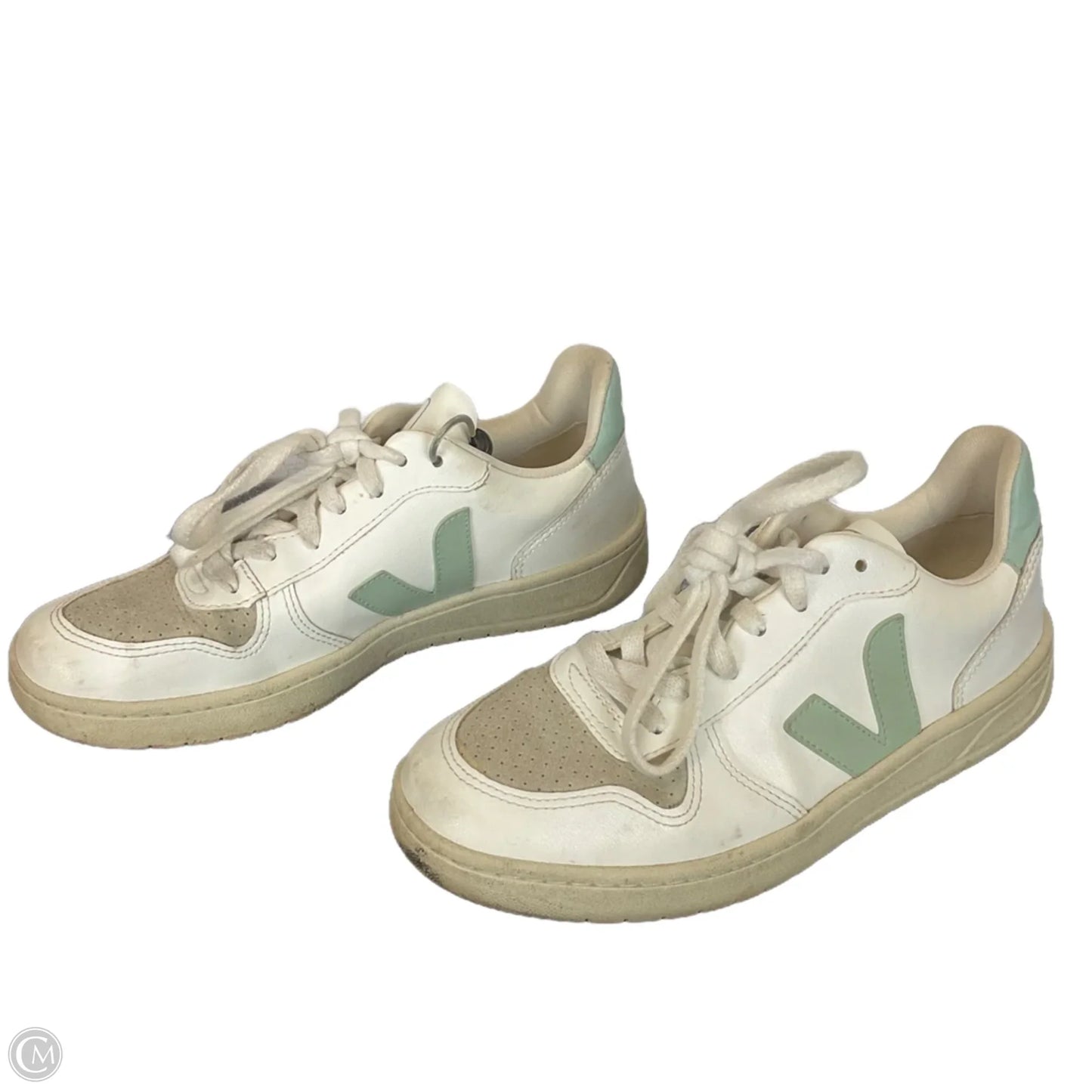 Shoes Sneakers By Veja In White, Size: 8.5