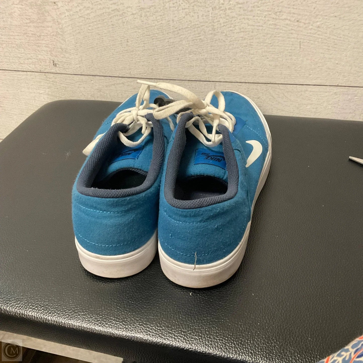 Shoes Athletic By Nike In Blue, Size: 9