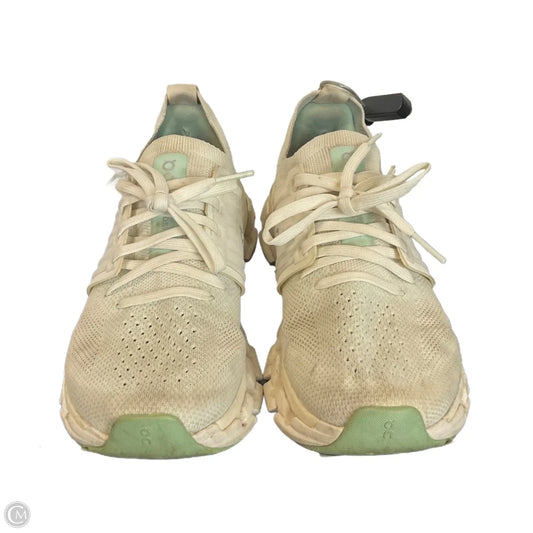 Shoes Athletic By On In White, Size: 6.5