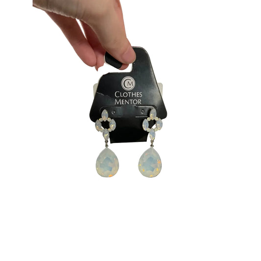 Earrings Dangle/drop By Clothes Mentor