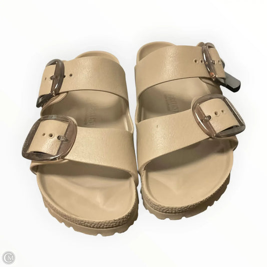 Sandals Flats By Birkenstock In Tan, Size: 10