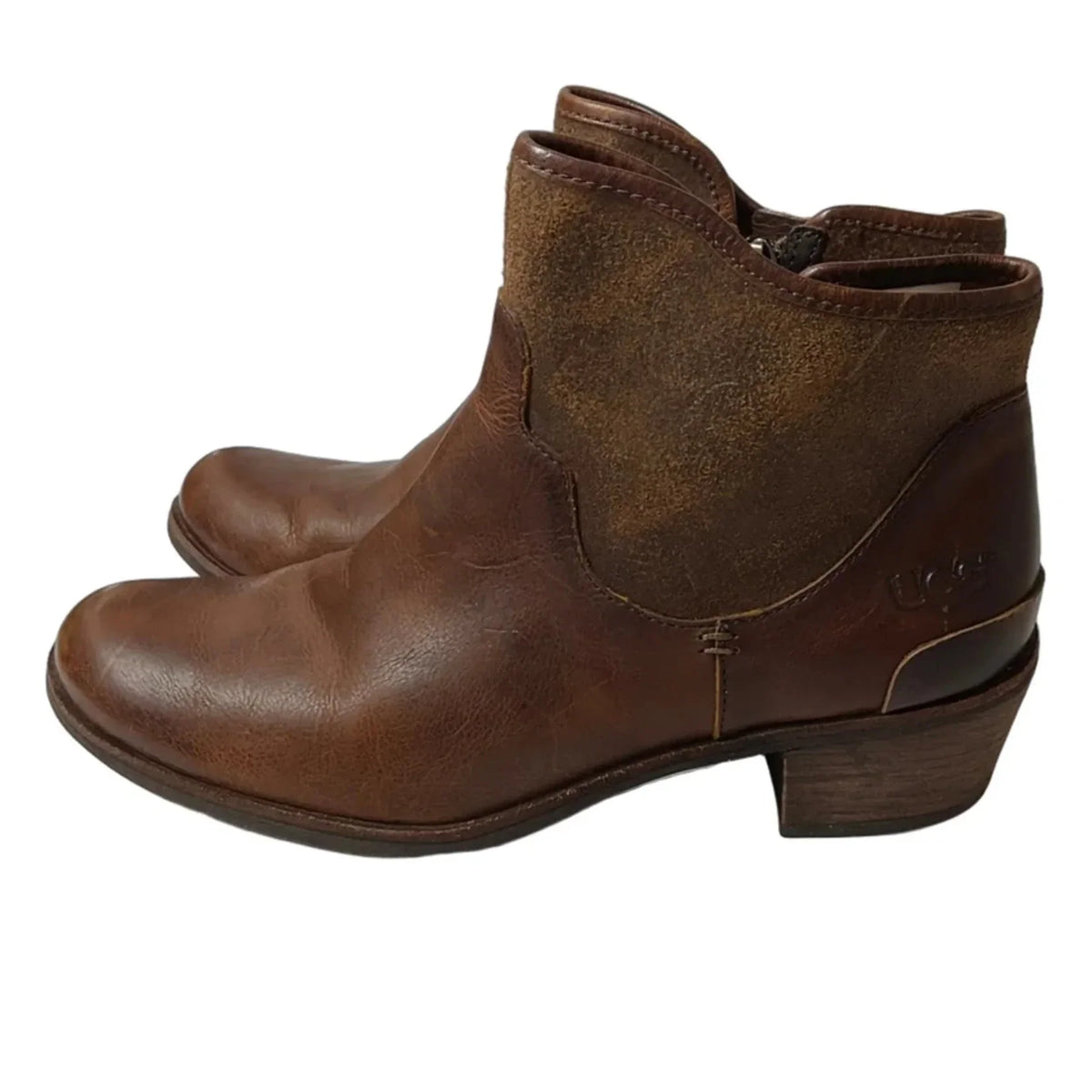 Boots Designer By Ugg In Brown, Size: 9
