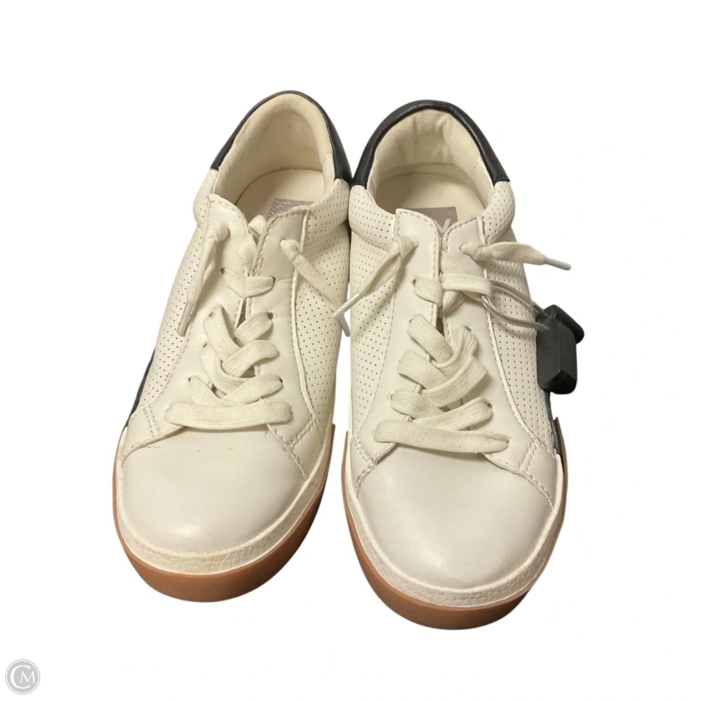 Shoes Sneakers By Dolce Vita In Cream, Size: 6