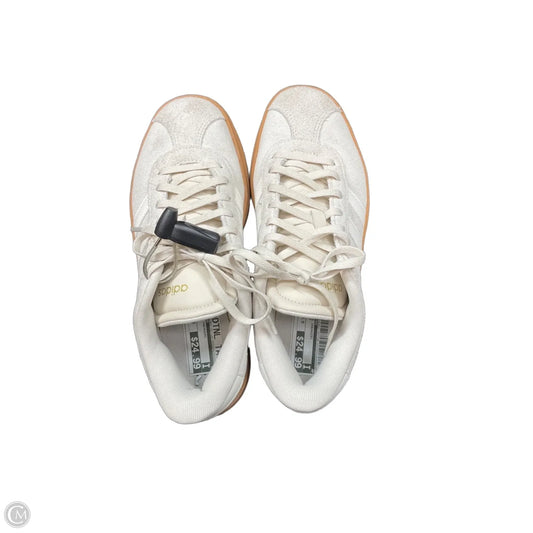 Shoes Sneakers By Adidas In Cream, Size: 7.5