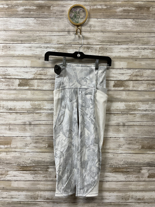 Athletic Capris By Lululemon In Grey & White, Size:2