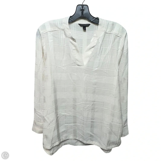 Top Long Sleeve By Banana Republic In Cream, Size: S