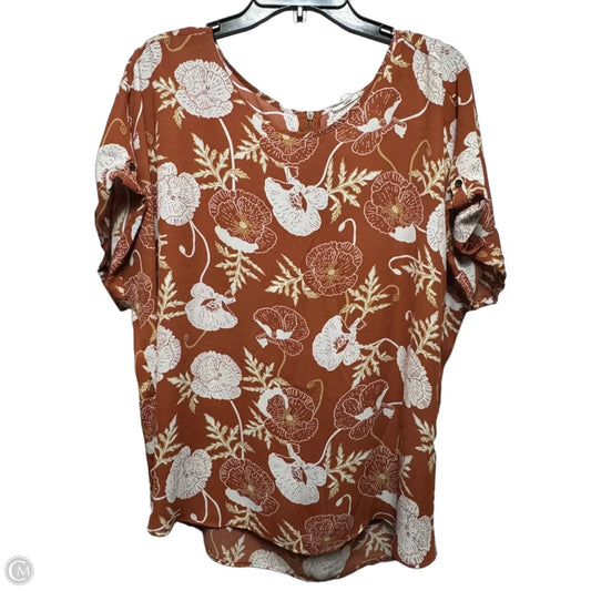 Top Short Sleeve By Maurices In Floral Print, Size: 2x