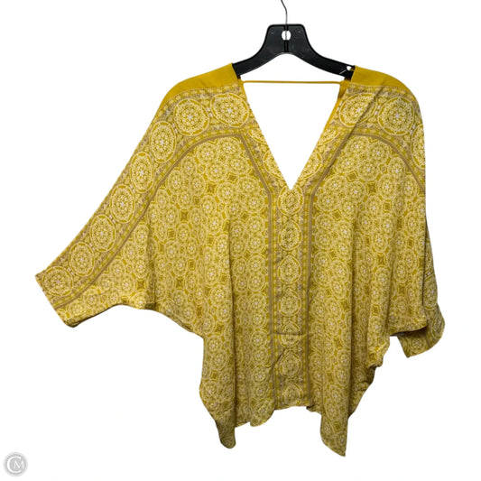 Top 3/4 Sleeve By Rose And Olive In Yellow, Size: S