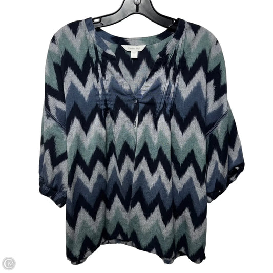 Top Short Sleeve By Garnet Hill In Chevron Pattern, Size: L