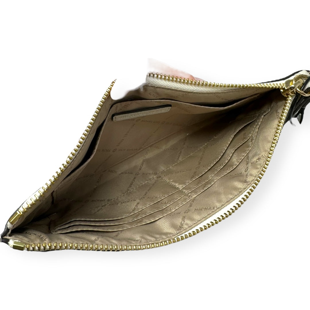Jet Set Pebbled Leather Wristlet By Michael By Michael Kors  Size: Medium