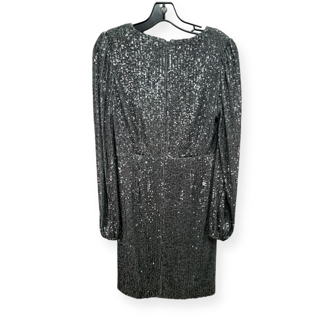 Becca V-Neck Sequin Cocktail Dress in Grey Sparkle City Alex Marie, Size 4