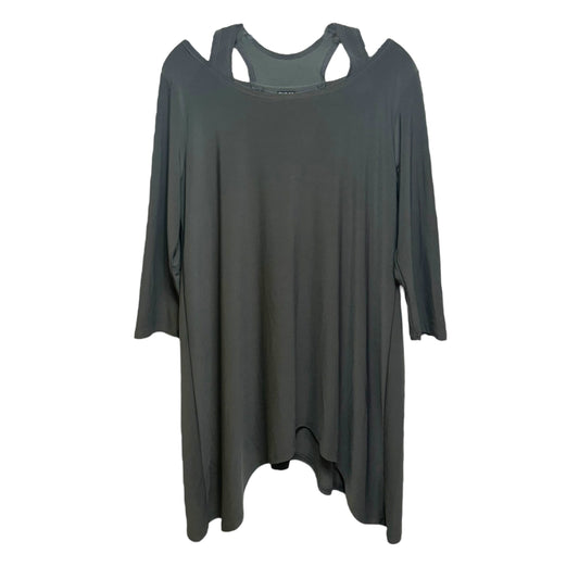 Cold Shoulder Tunic Top 3/4 Sleeve By Clara Sunwoo In Grey, Size: L