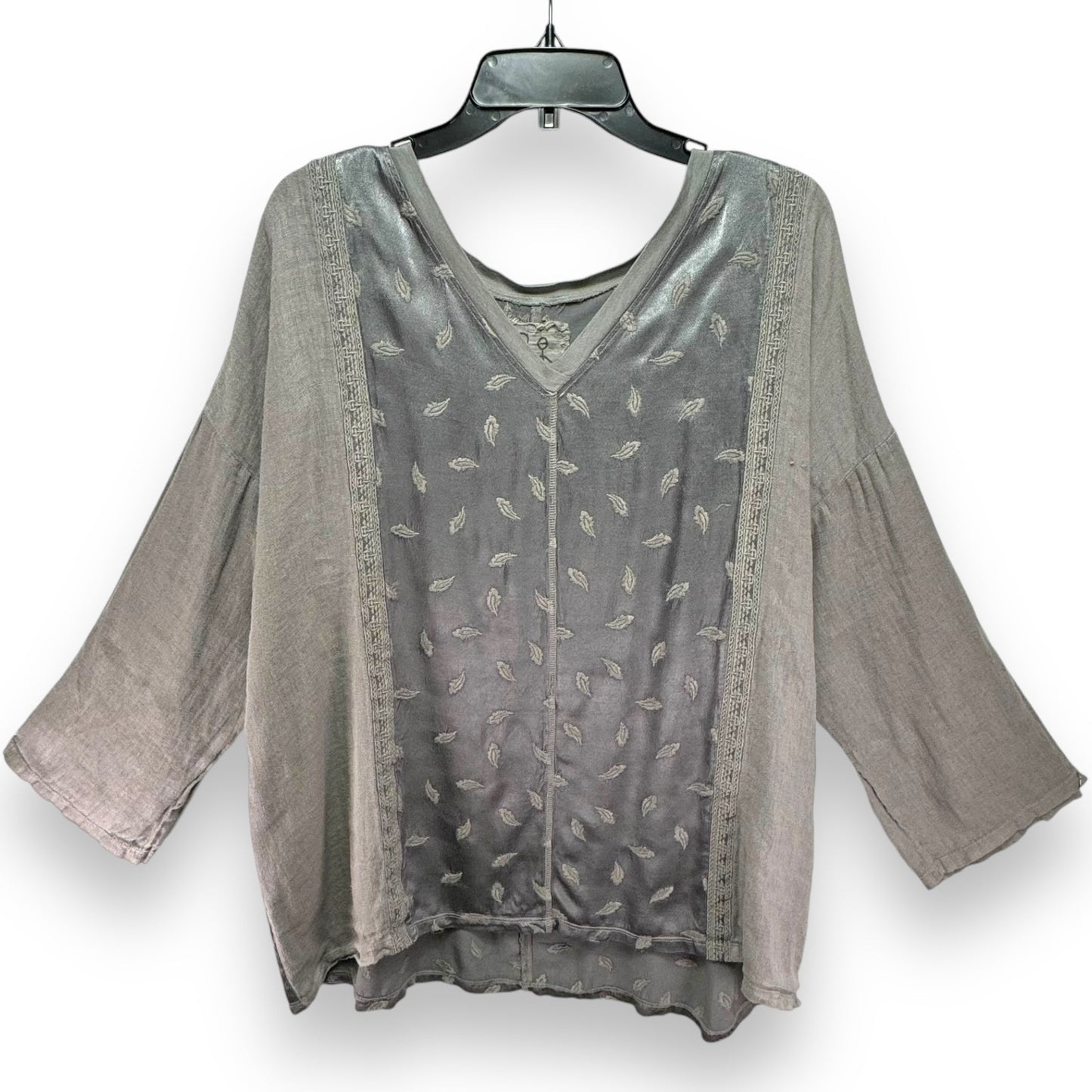 Top Long Sleeve By Johnny Was In Grey, Size: L