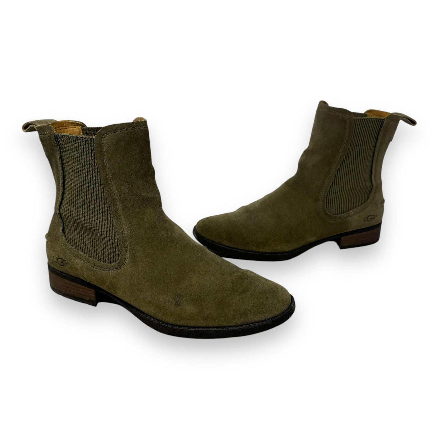 Boots Designer By Ugg In Green, Size: 9