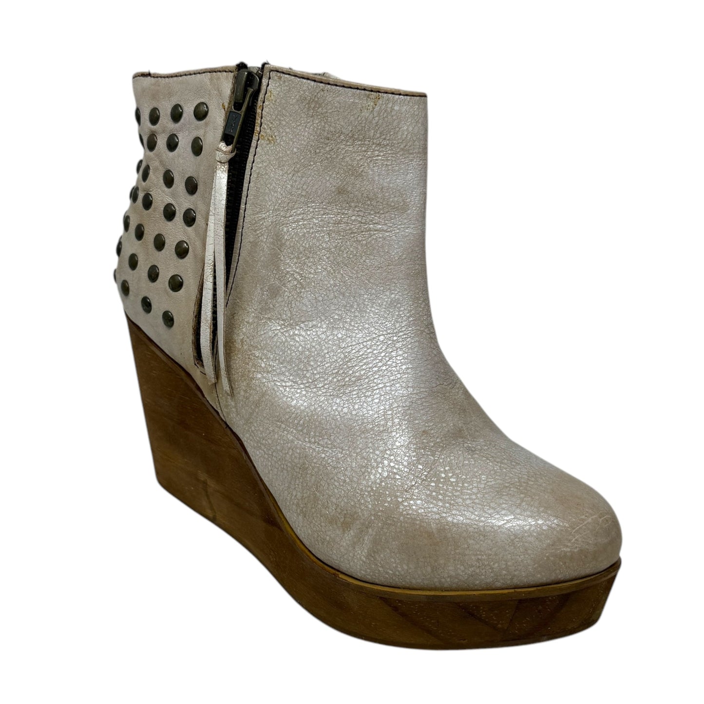 Cobbler Series Ghent Studded Bootie By Bed Stu In Nectar Luxe, Size: US 9.5/EU 39.5