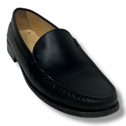 Calfskin Leather Loafers Luxury Designer By Tods In Black, Size: 7