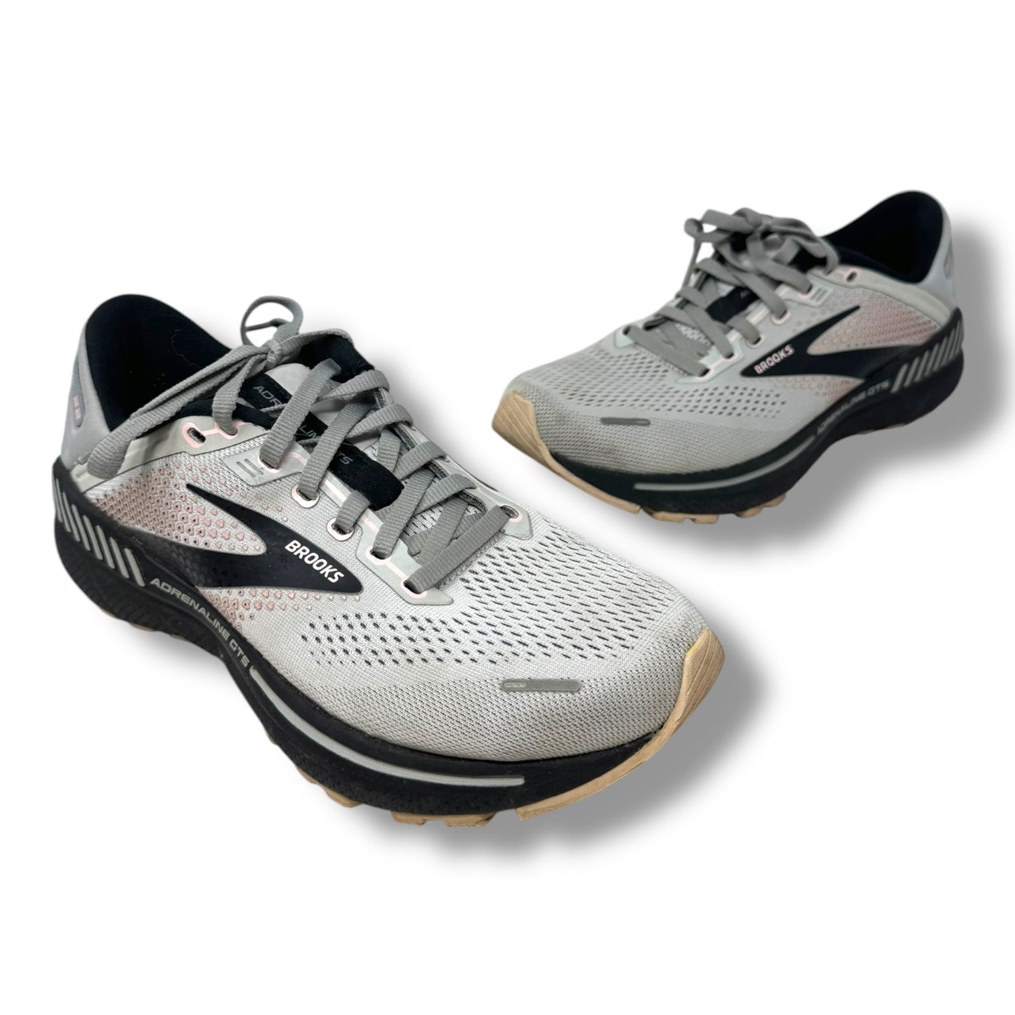 Adrenaline GTS 22 Running Shoes By Brooks In Grey, Size: 8.5