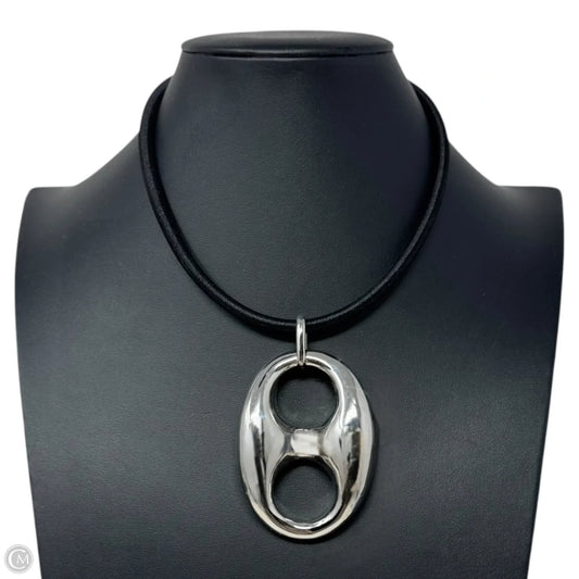 Necklace Pendant By Apartement A Louer