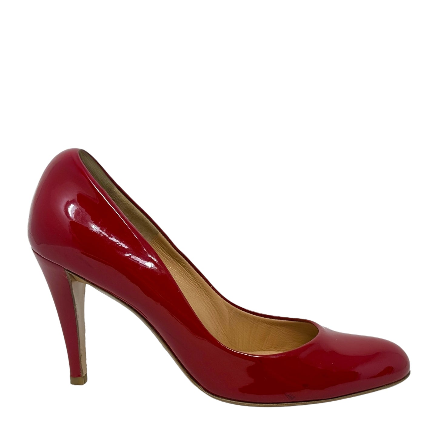 Round Toe Patent Leather Pumps Designer By Ferragamo In Red, Size: 6.5