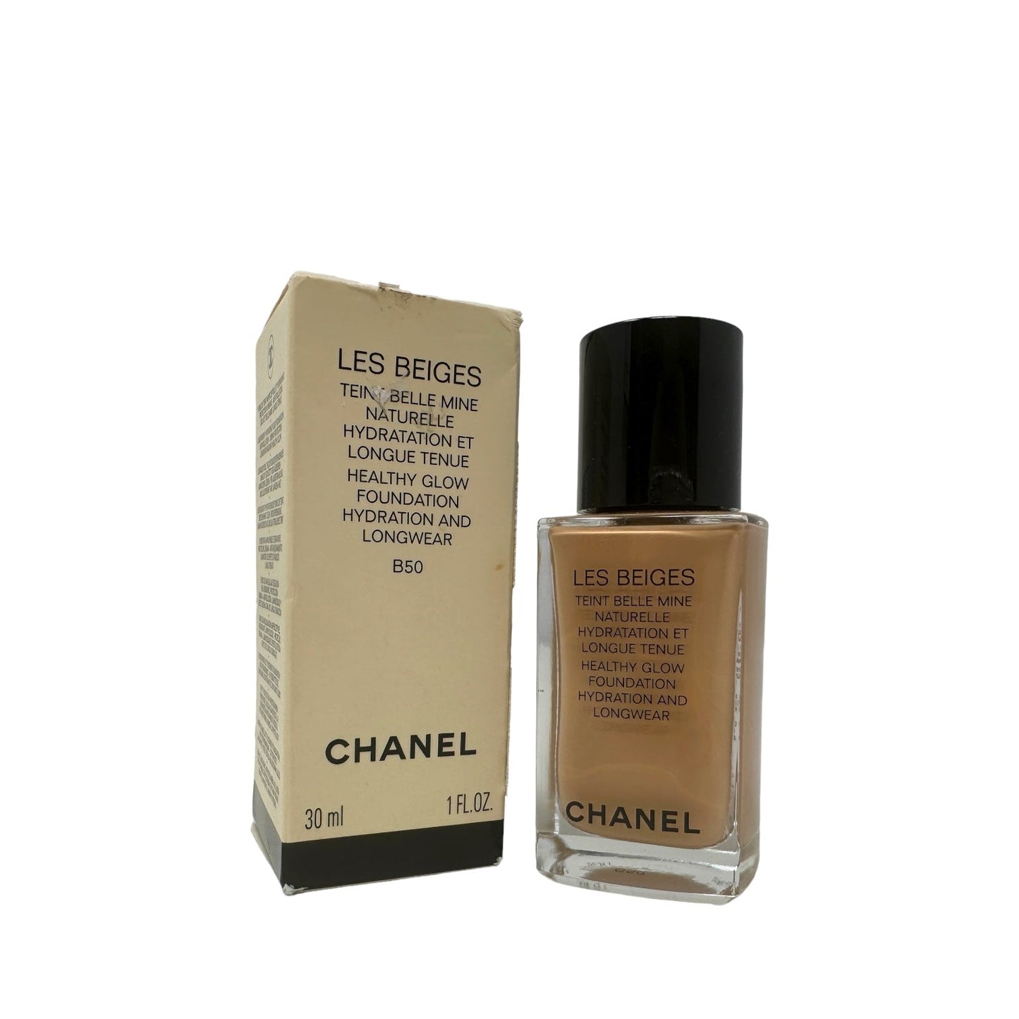 Les Beiges Healthy Glow Foundation in B50 Designer Chanel, Size Medium