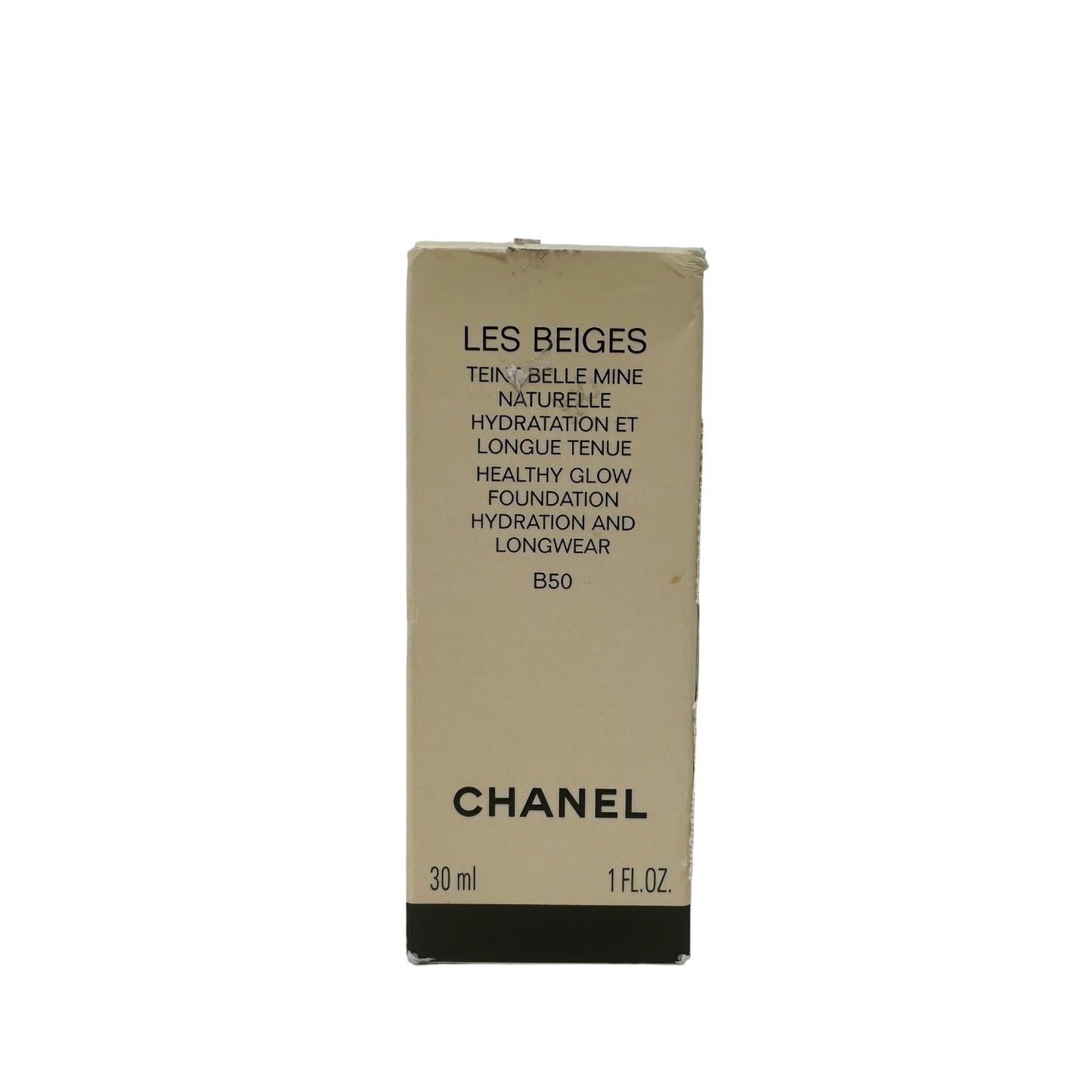 Les Beiges Healthy Glow Foundation in B50 Designer Chanel, Size Medium