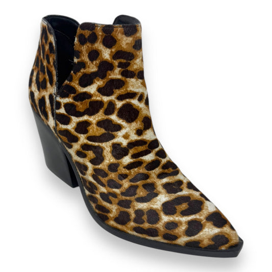 Boots Ankle Heels By Gianni Bini In Animal Print, Size: 8.5