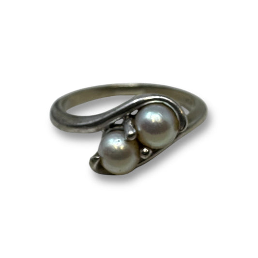 Pearl & 10K Gold Ring, Size: 3.5