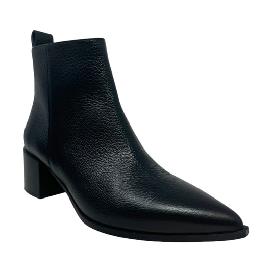 The Boss Pointed Toe Pebbled Leather Boots By Everlane In Black, Size: 6