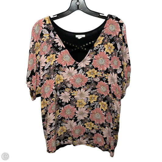 Top Short Sleeve By Maurices In Floral Print, Size: Xxl