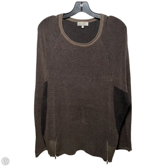 Top Long Sleeve By Democracy In Taupe, Size: L