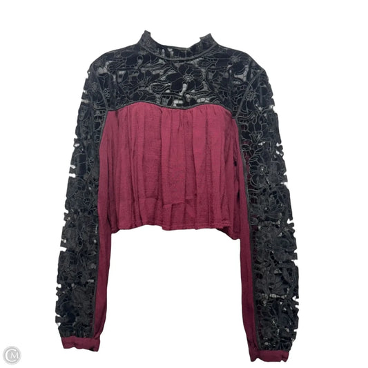 Top Long Sleeve By Free People In Black & Red, Size: 10