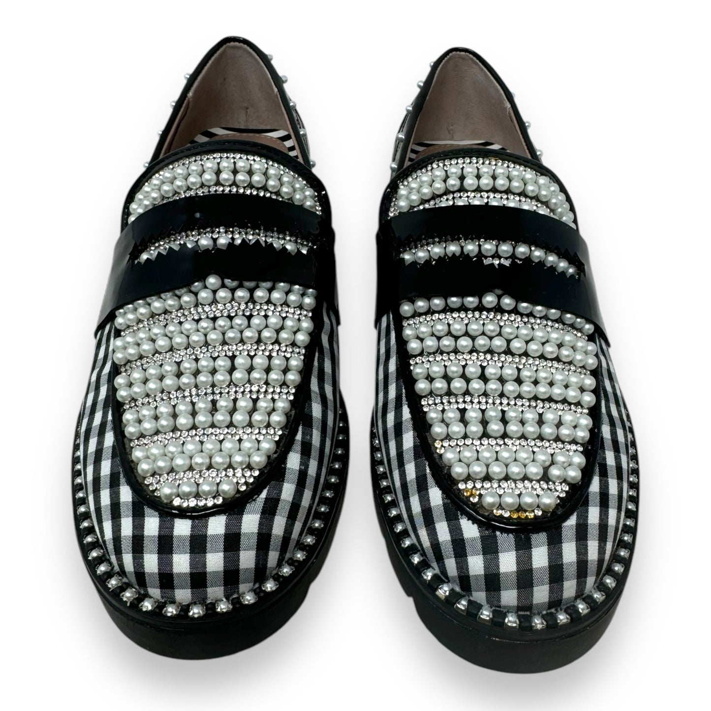 Darian Pearl-Embellished Tailored Lug-Sole Loafers By Betsey Johnson In Black & White, Size: 6.5