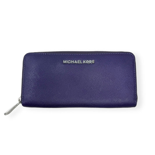 Wallet Designer By Michael Kors  Size: Medium