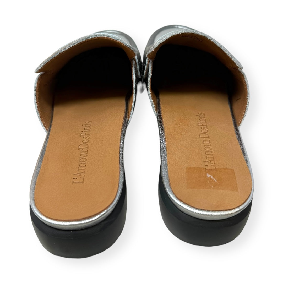 Metallic Loafer Mule Silver Shoes Flats L’Amour des Pieds, Size 8