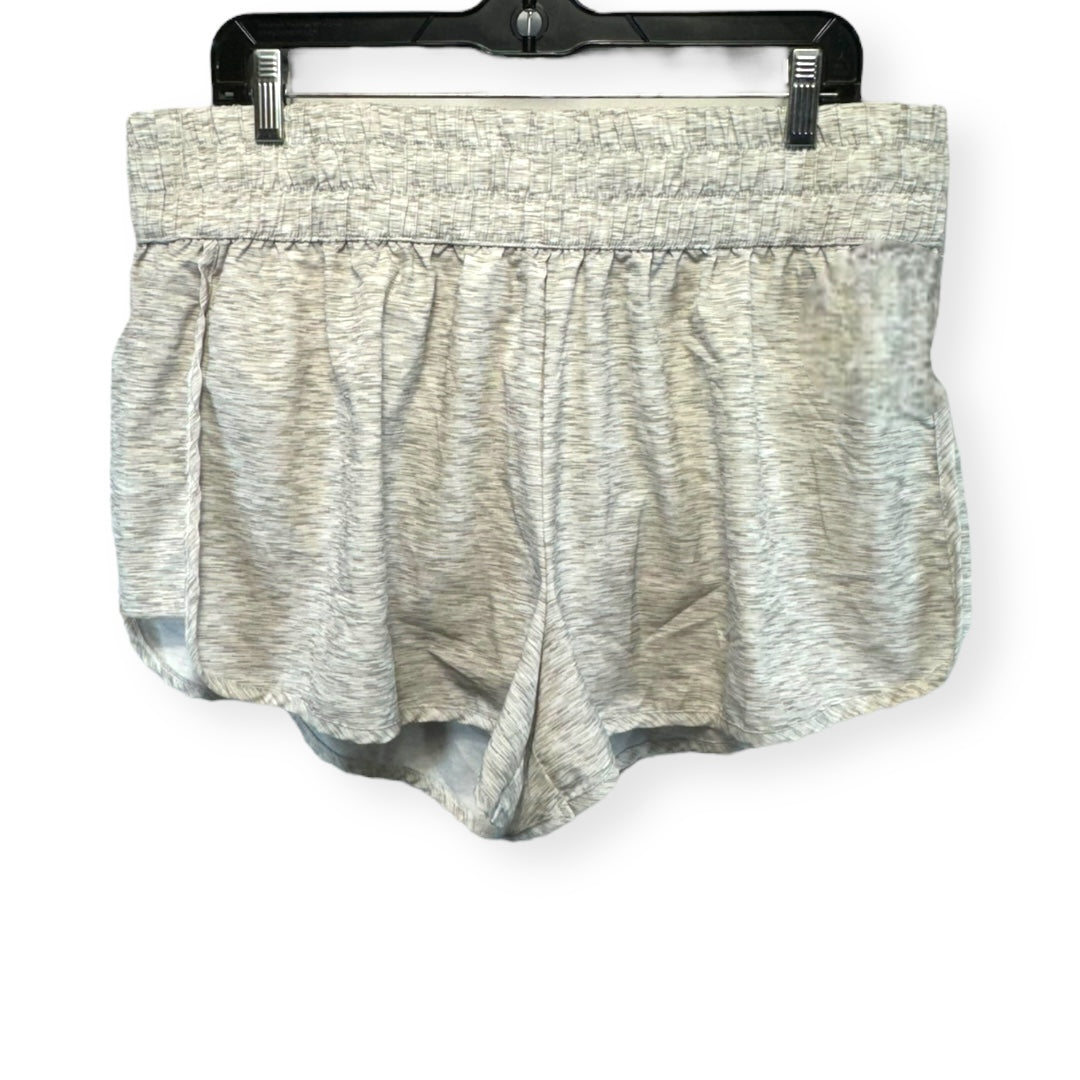 Grey & White Athletic Shorts Dsg Outerwear, Size 2x