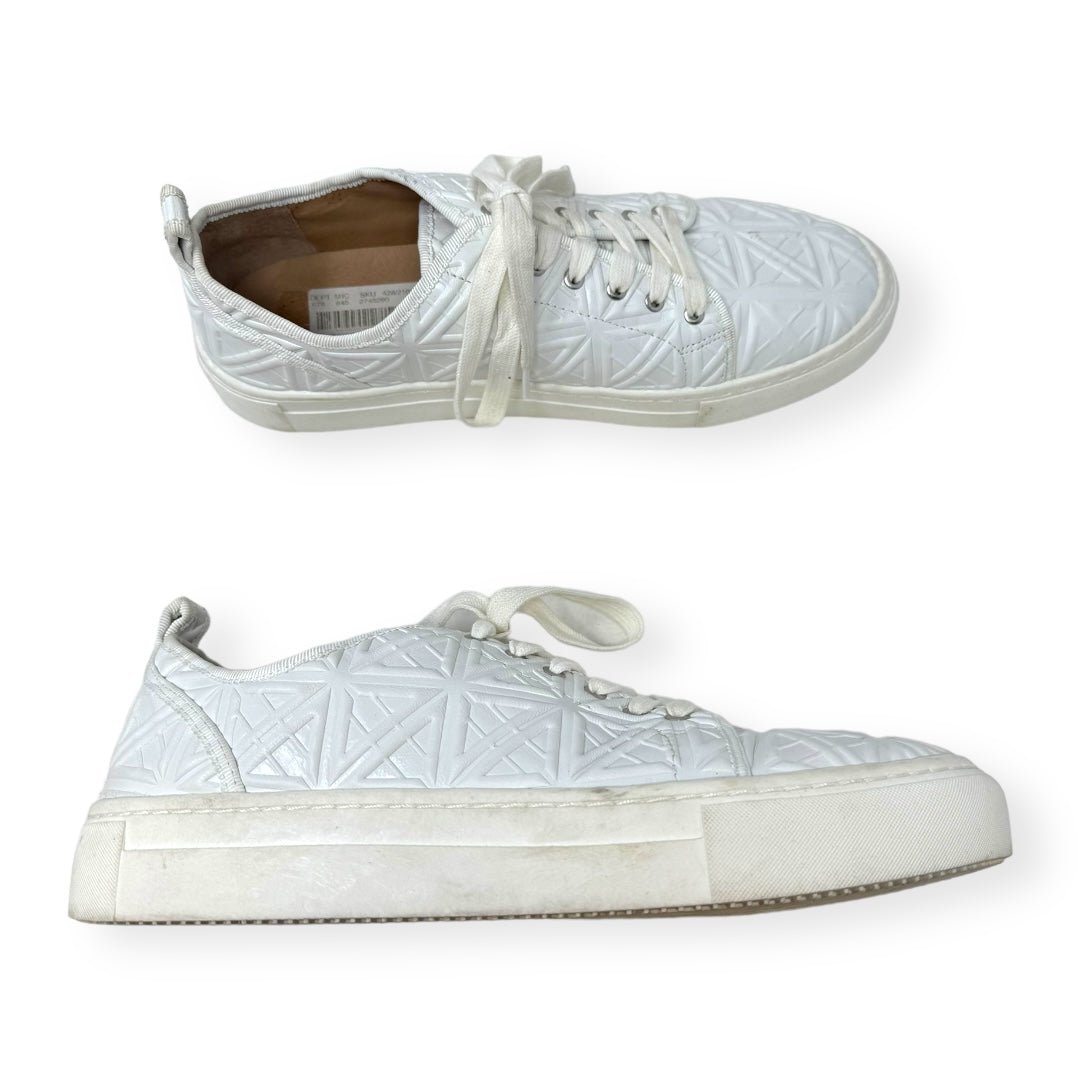 White Shoes Sneakers Antonio Melani, Size 9.5