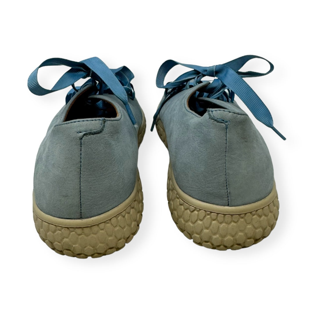 Blue Shoes Sneakers L’Amour des Pieds, Size 5.5