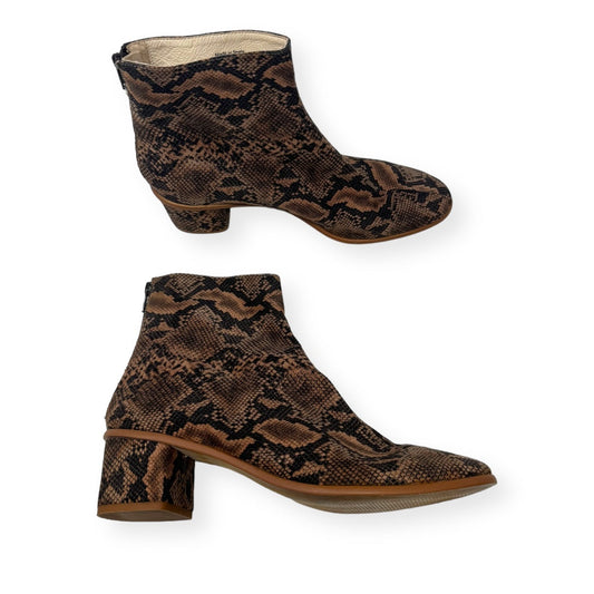 Snakeskin Print Boots Ankle Heels Anthropologie, Size 9