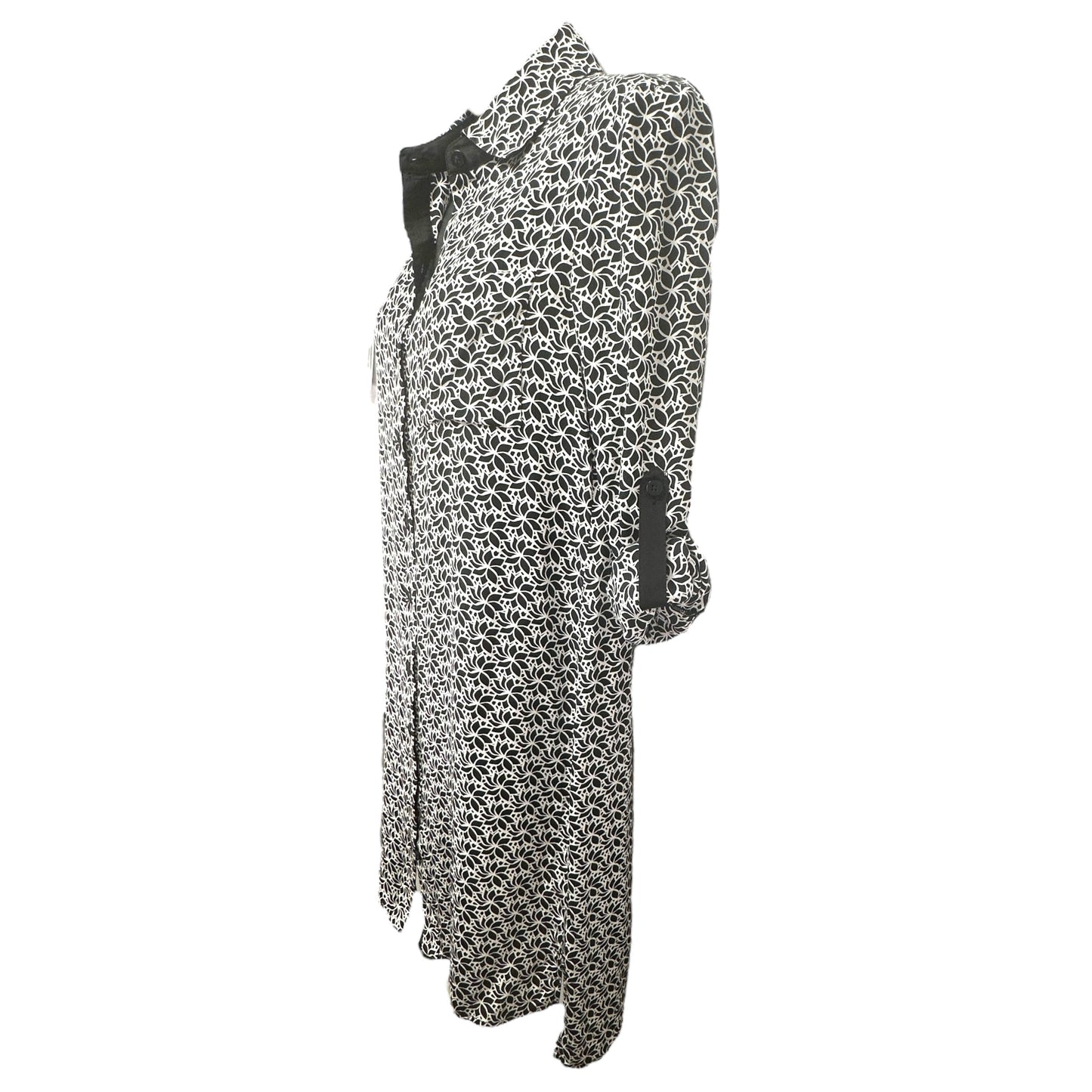 Shirt Dress in Black & White Floral Silk Designer Diane Von Furstenberg, Size 0