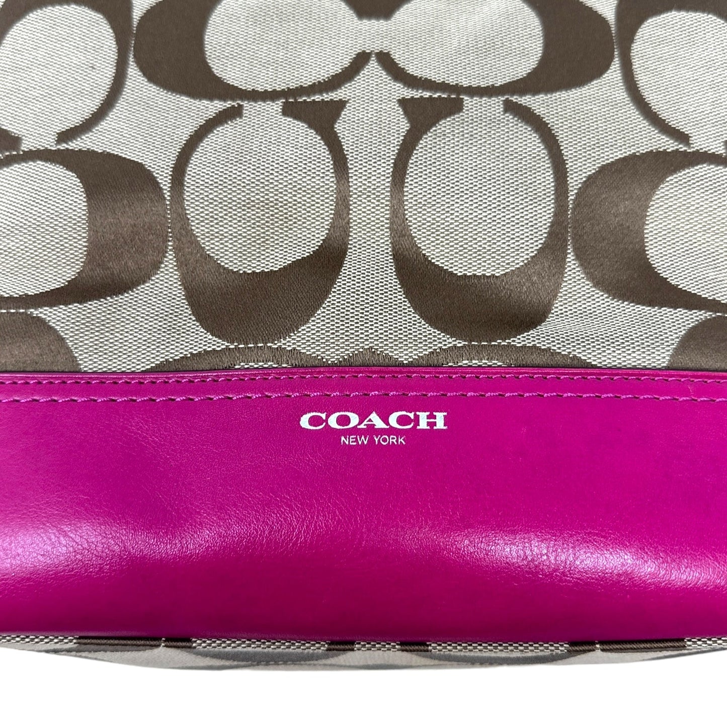 Legacy Signature Duffle Designer Coach, Size Medium