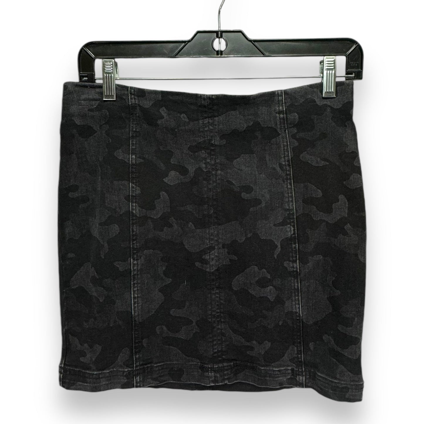 Modern Femme Camo Mini Skirt By Free People In Black Denim, Size: 6