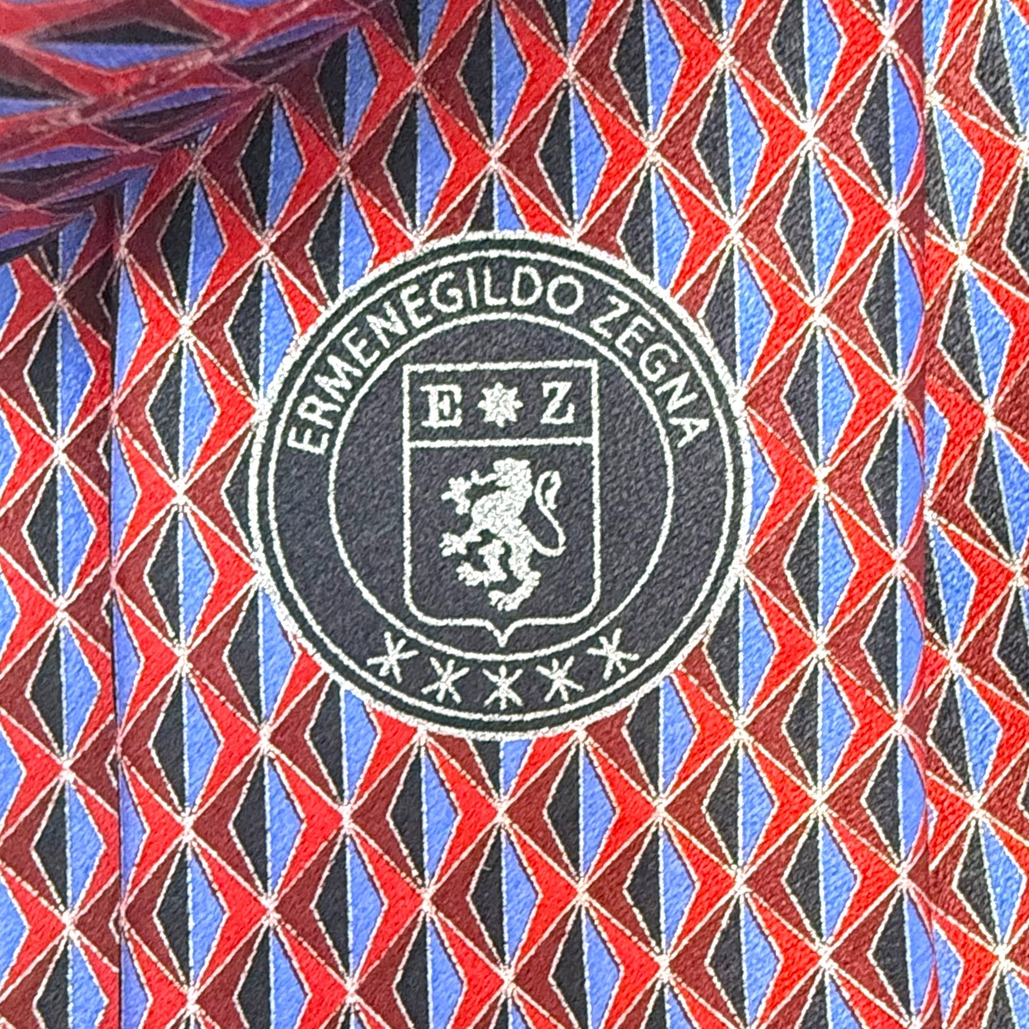 100% Silk Made In Italy Neck Tie Designer By Ermenegildo Zegna For Neiman Marcus In Blue & Red Fan Print, Size: 0