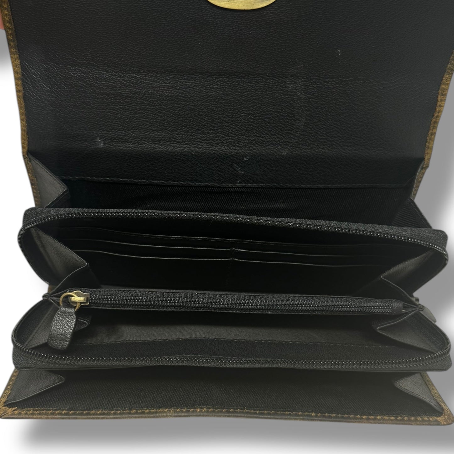 Wallet Leather  Unbranded, Size: Large