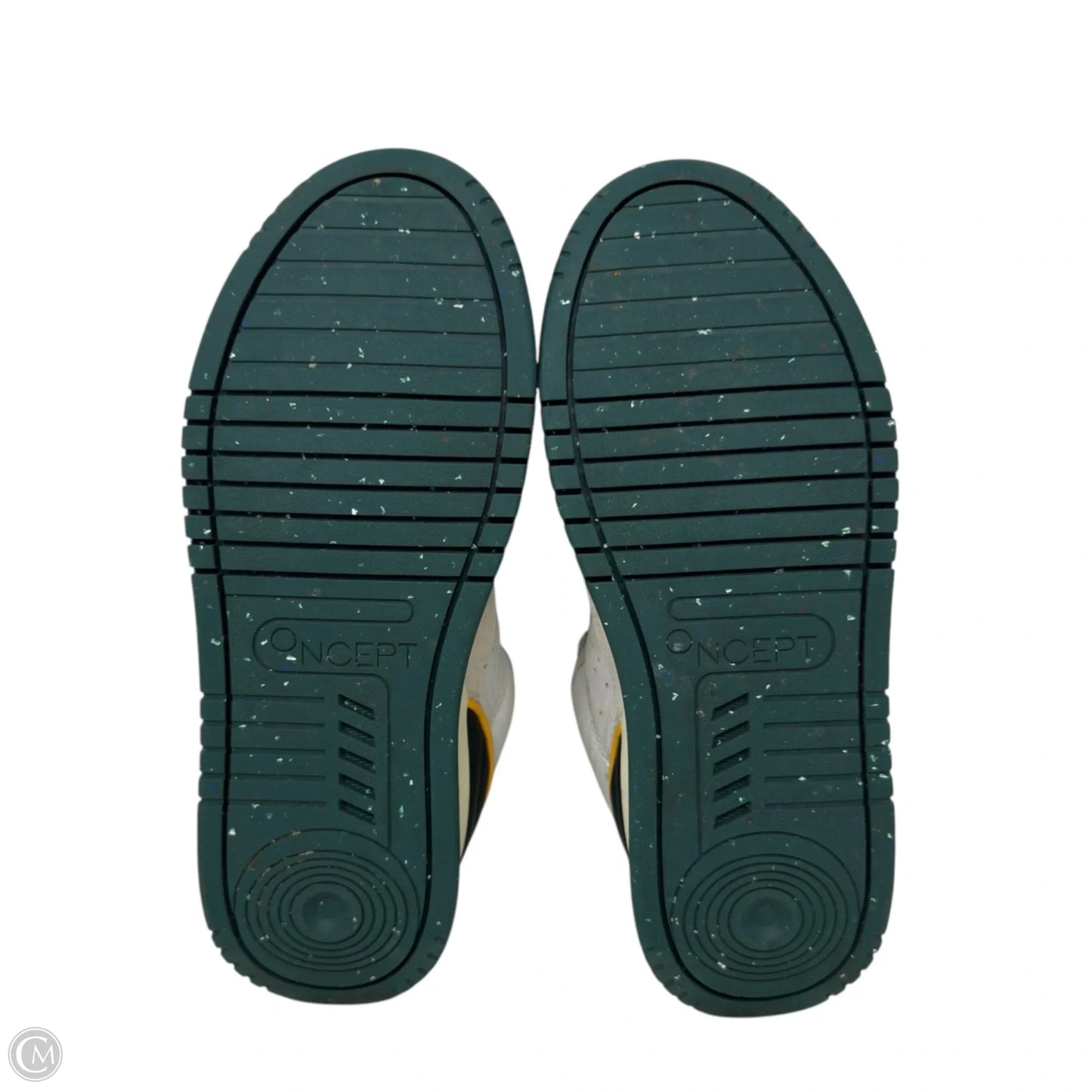 Paris Sneakers By Oncept In Ivory/Green, Size: 6