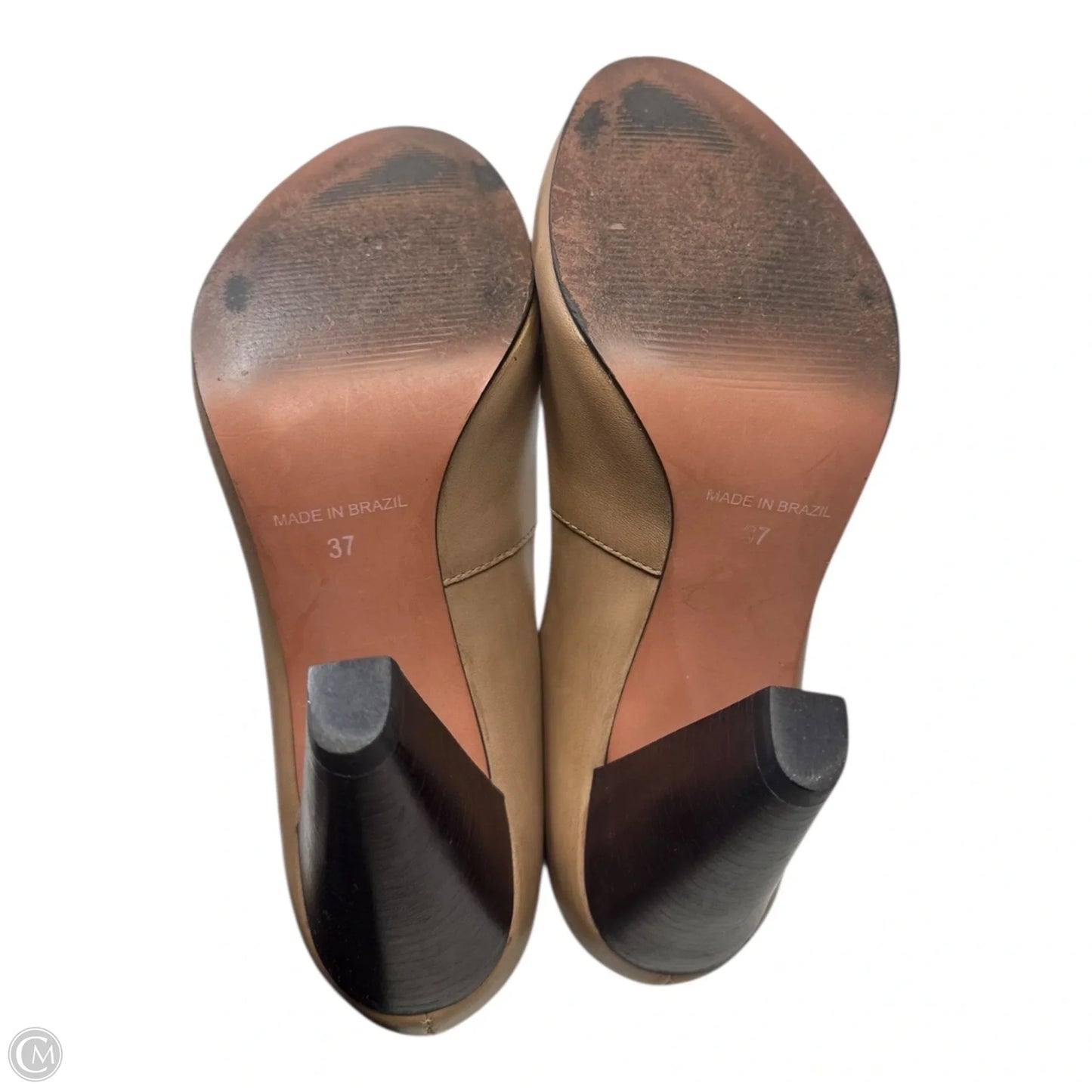 Round Toe Leather Pumps Shoes Designer By Kurt Geiger In Tan, Size: 6.5