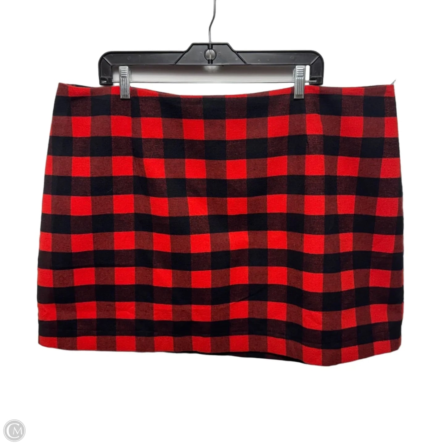 Skirt Mini & Short By Old Navy In Black & Red, Size: 20