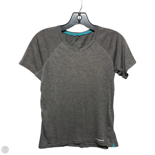 Athletic Top Short Sleeve By Patagonia In Grey, Size: S