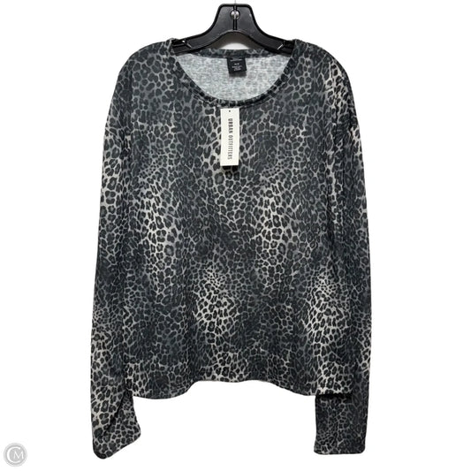 Leopard Top Long Sleeve By Urban Outfitters In Animal Print, Size: Xl