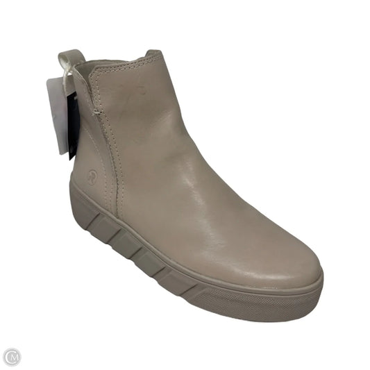 Evolution Boots Ankle Flats By Riekers In Cream, Size: 8